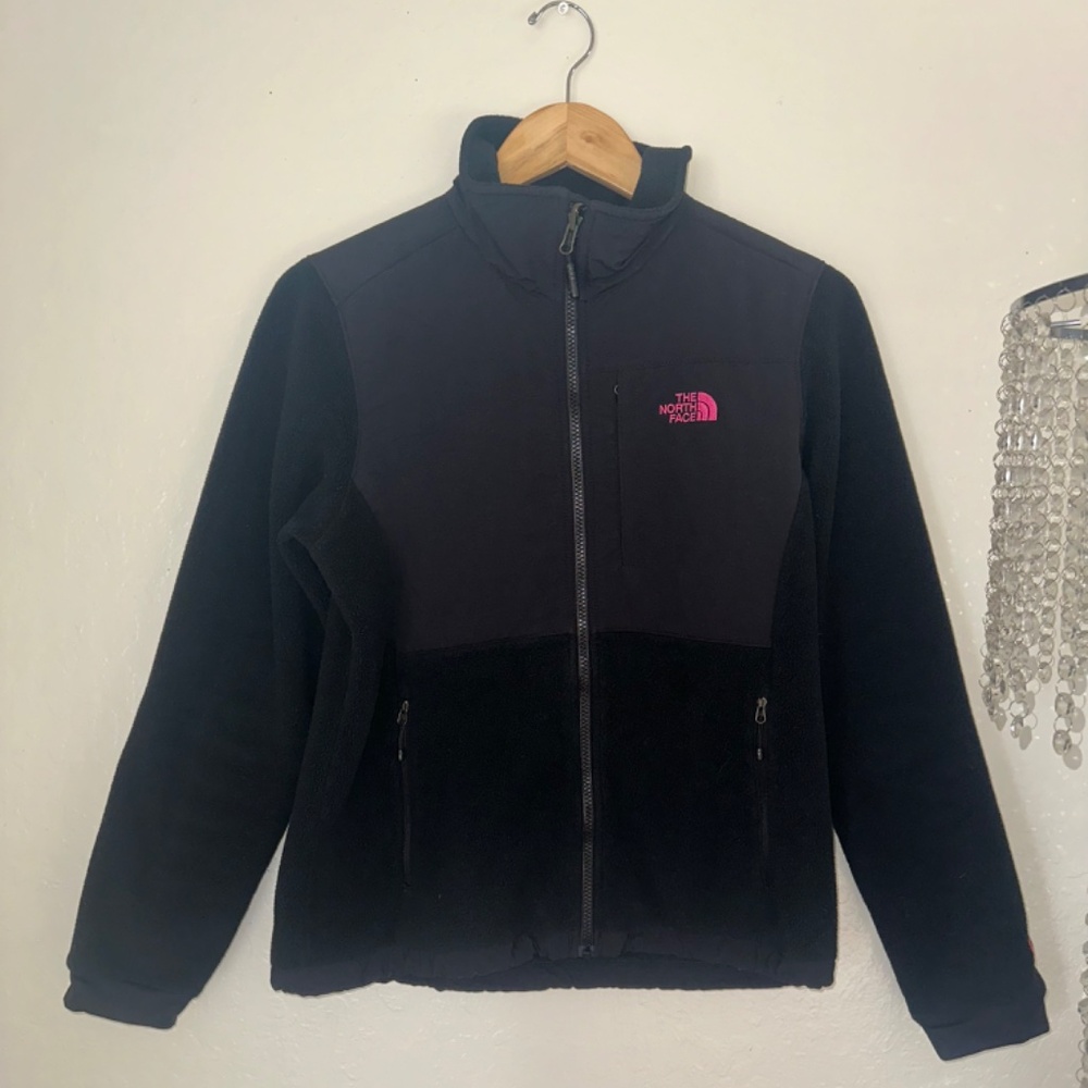 The North Face Black Breast Cancer Awareness Denali Fleece Jacket Size S…